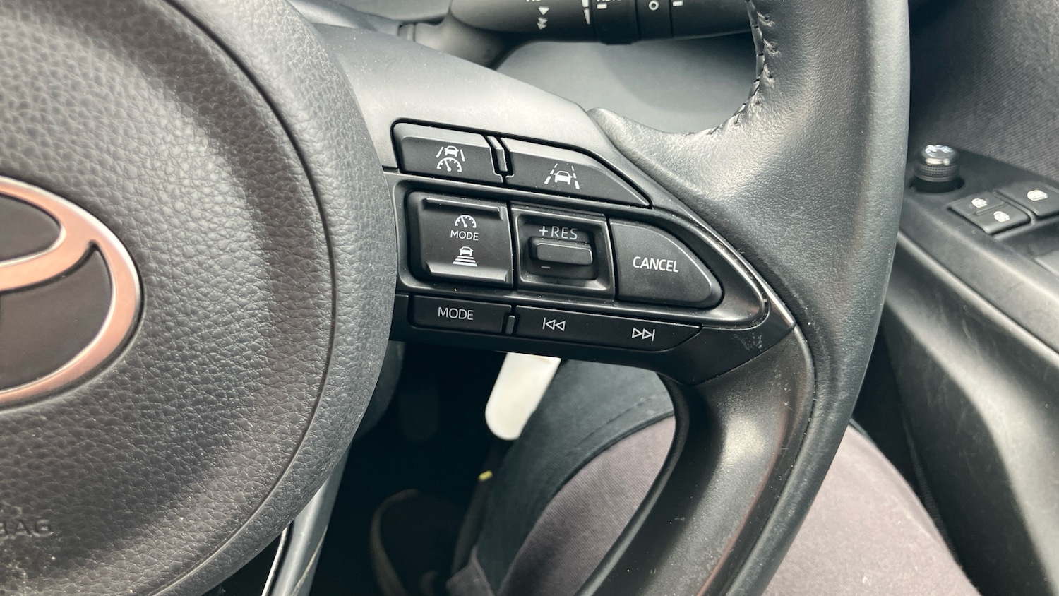 Used Toyota Yaris 2024 for sale - 77901471: Photo 35