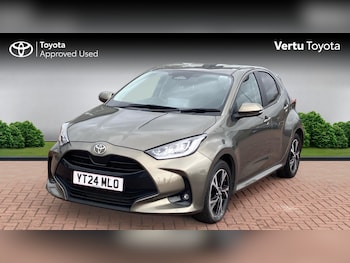 Used Toyota Yaris 2024 for sale - 77901471: Photo