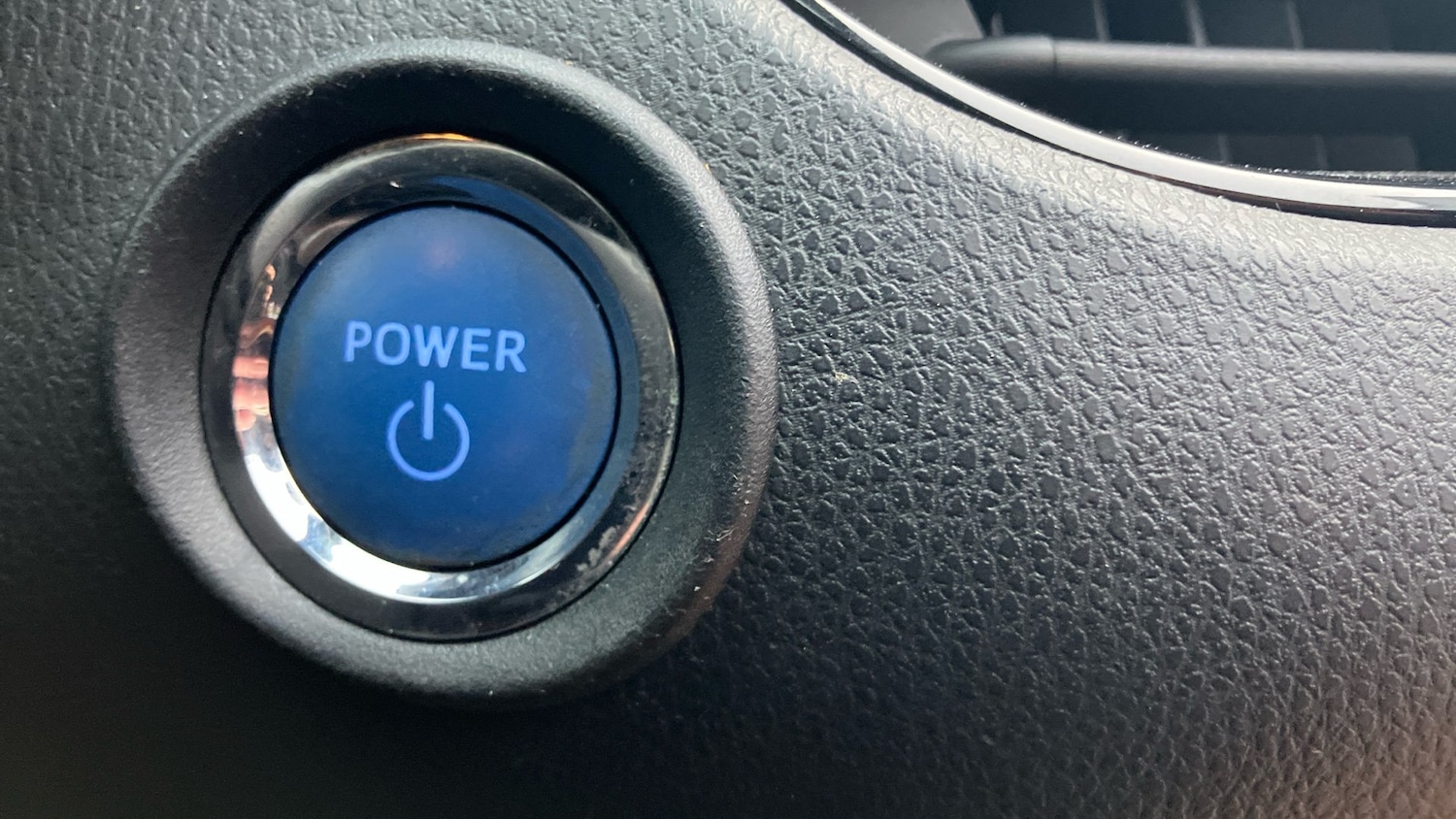 Used Toyota C-HR 2018 for sale - 77184774: Photo 37