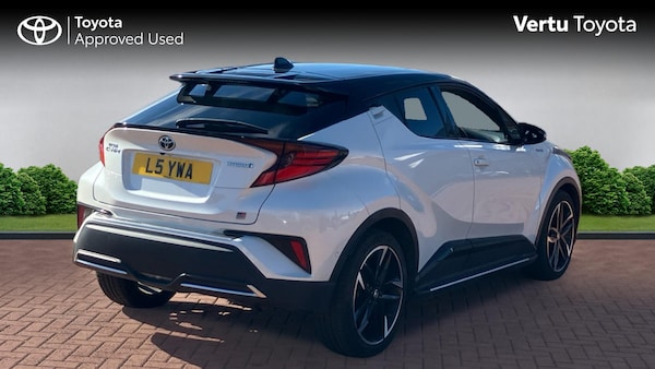 Used Toyota C-HR 2022 for sale - 76298866: Photo 2