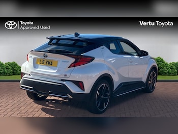 Used Toyota C-HR 2022 for sale - 76298866: Photo 2