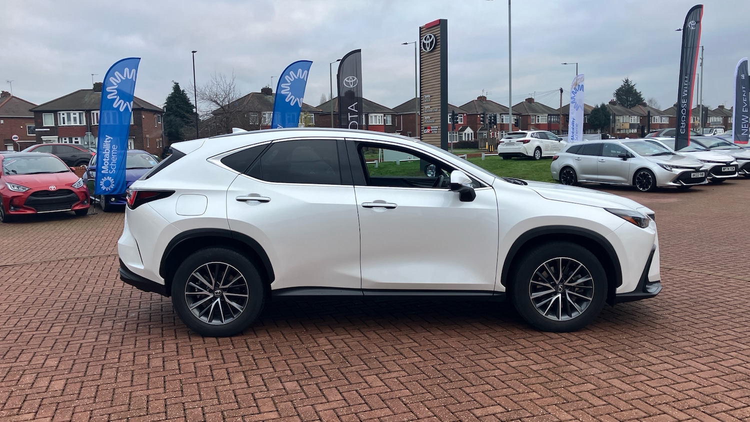 Used Lexus NX 2024 for sale - 77516352: Photo 16