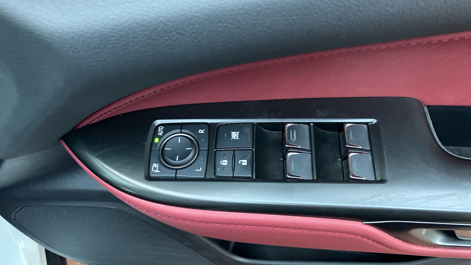 Used Lexus NX 2024 for sale - 77516352: Photo 42