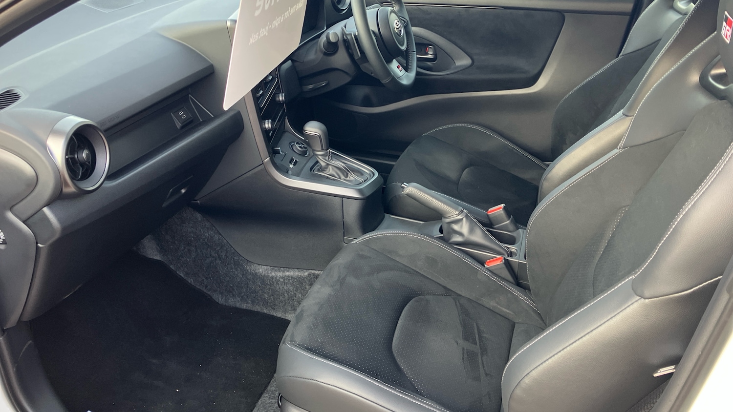 Used Toyota Yaris 2024 for sale - 77003206: Photo 10