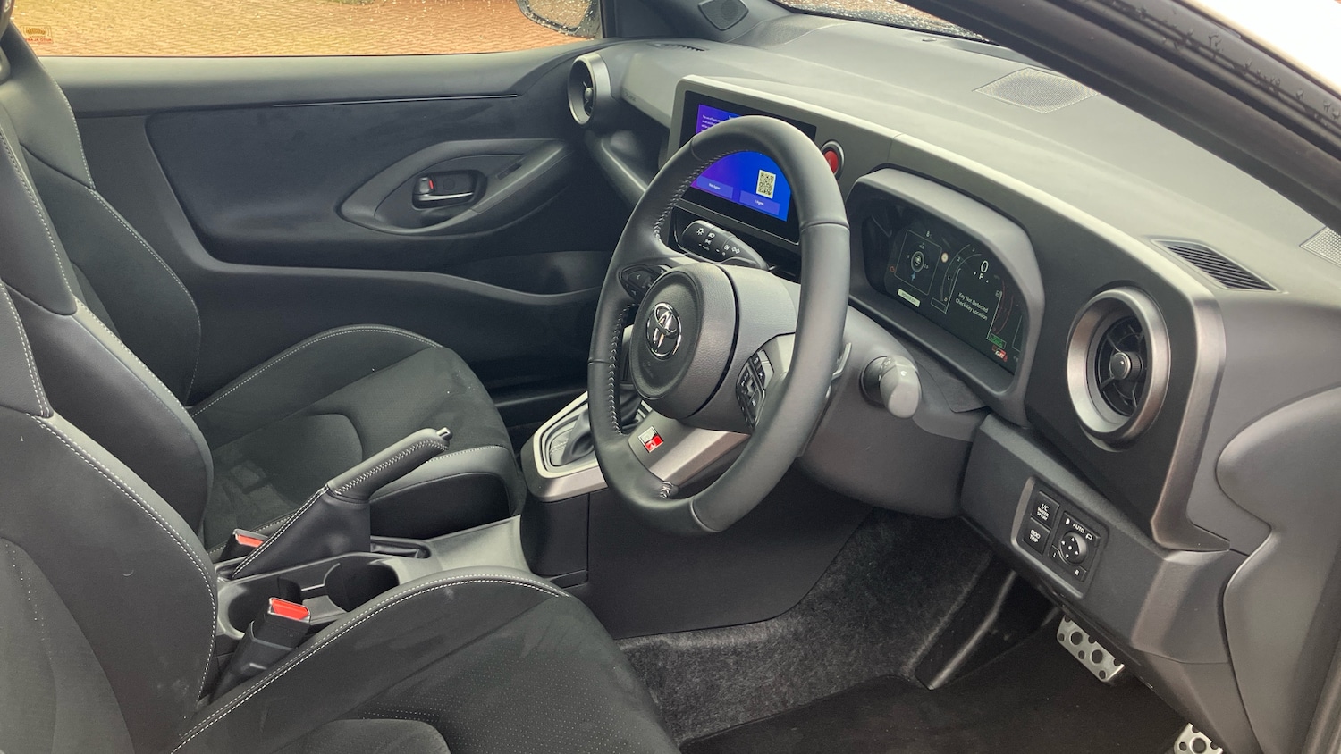 Used Toyota Yaris 2024 for sale - 77003206: Photo 11