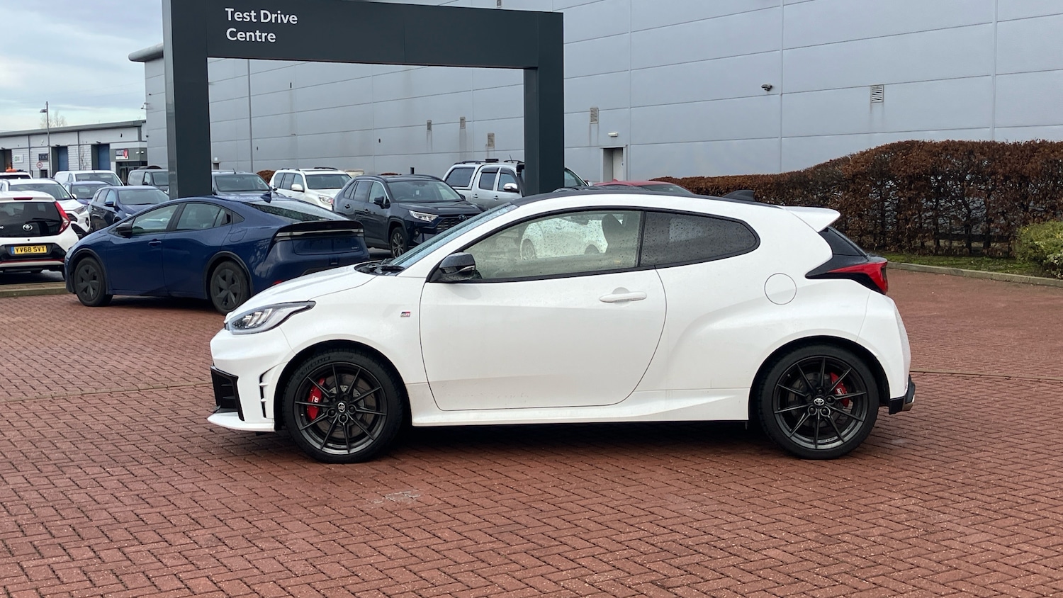 Used Toyota Yaris 2024 for sale - 77003206: Photo 17