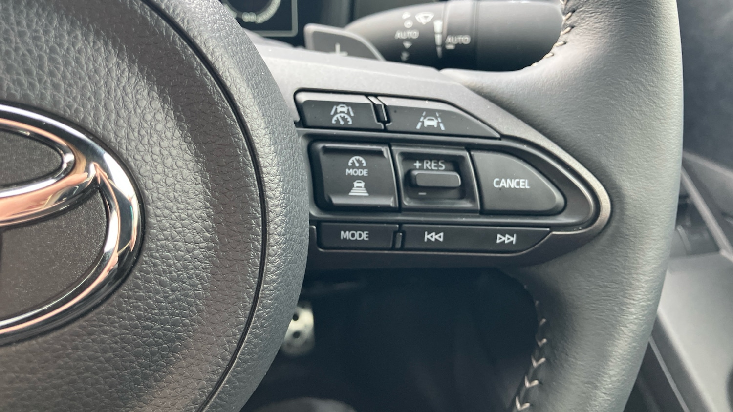 Used Toyota Yaris 2024 for sale - 77003206: Photo 44