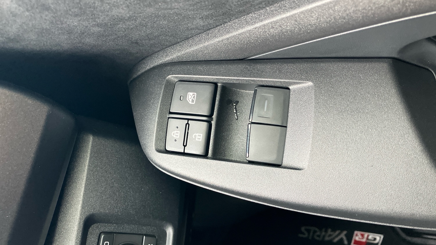 Used Toyota Yaris 2024 for sale - 77003206: Photo 45