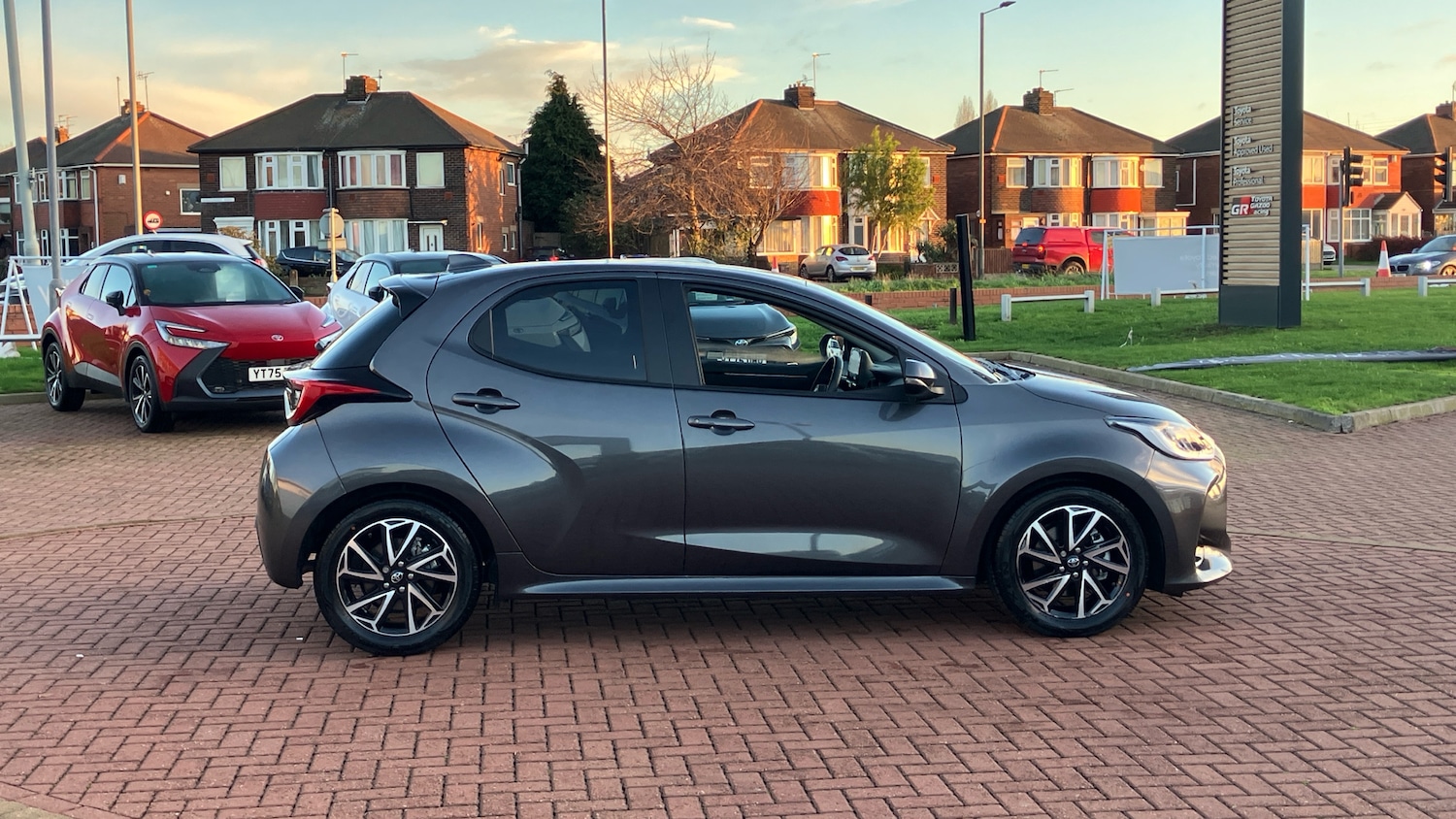 Used Toyota Yaris 2022 for sale - 76627858: Photo 16