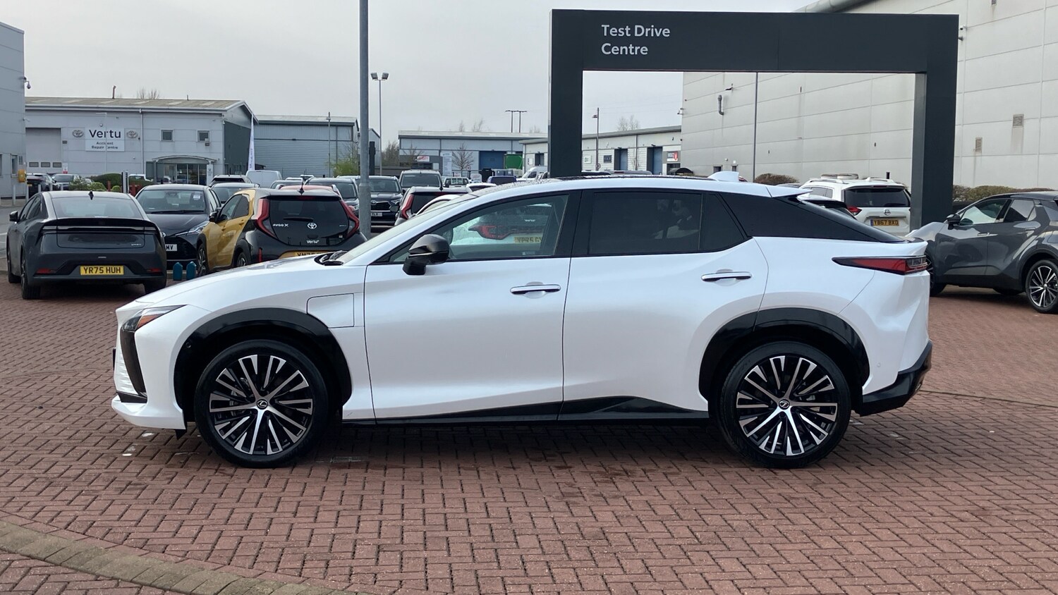 Used Lexus RZ 2024 for sale - 78012499: Photo 17