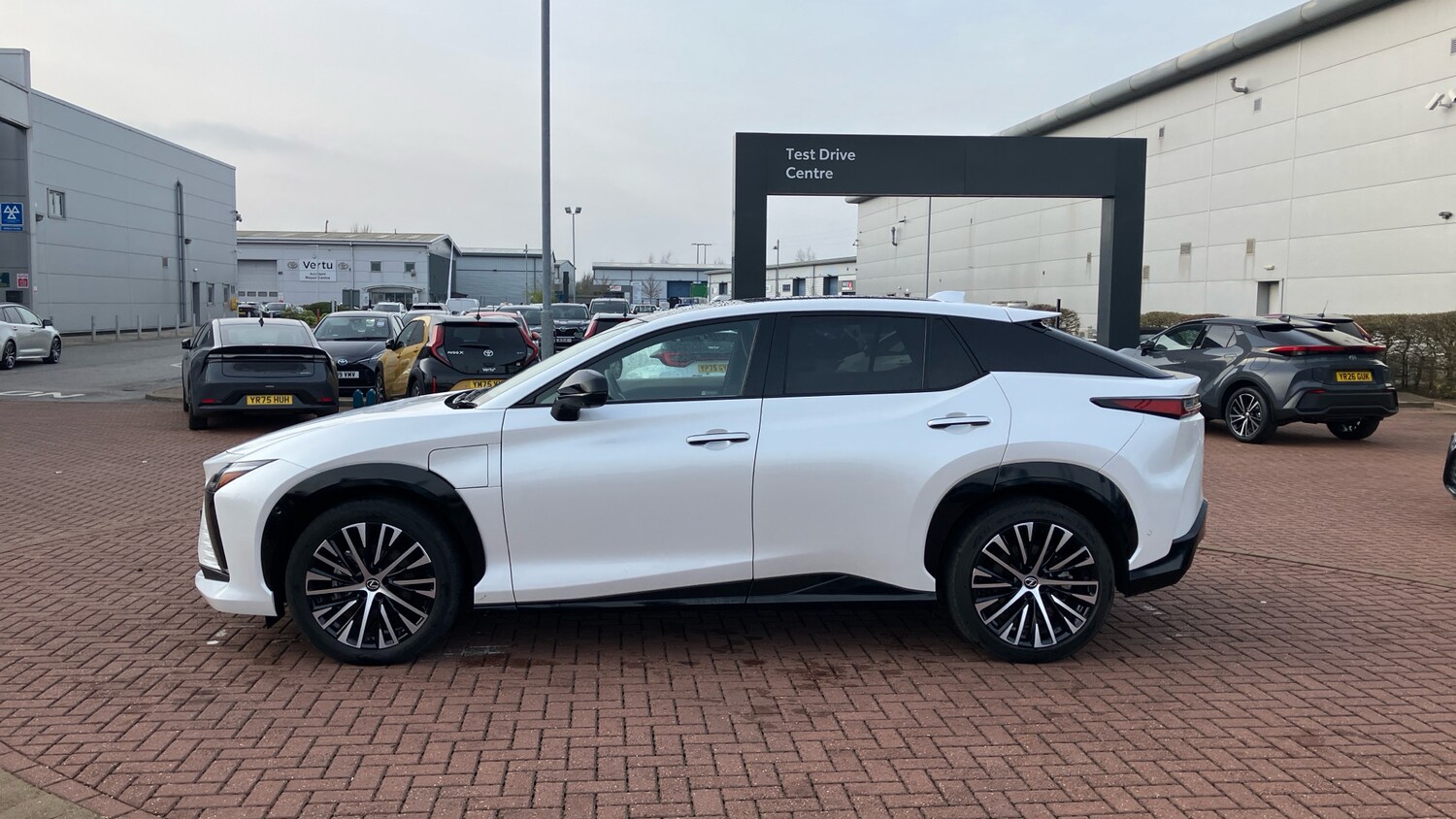 Used Lexus RZ 2024 for sale - 78012499: Photo 32