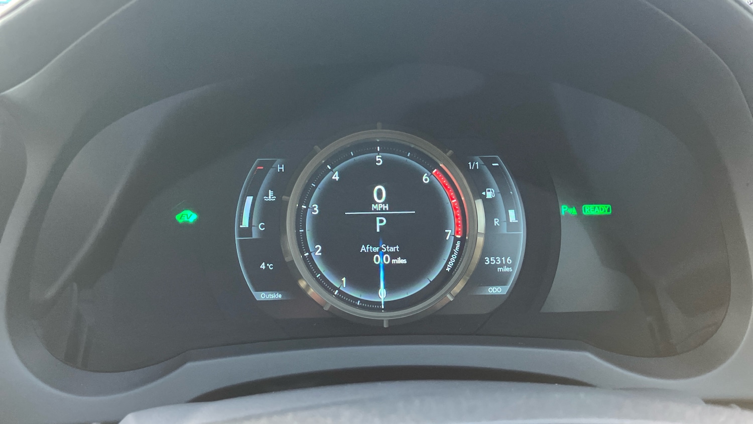 Used Lexus RC 2018 for sale - 76652223: Photo 9