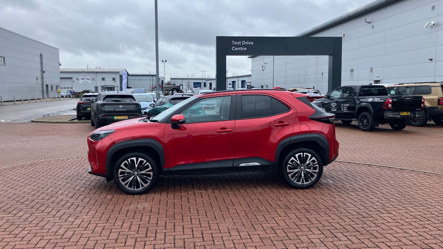 Used Toyota Yaris Cross 2024 for sale - 77595186: Photo 28