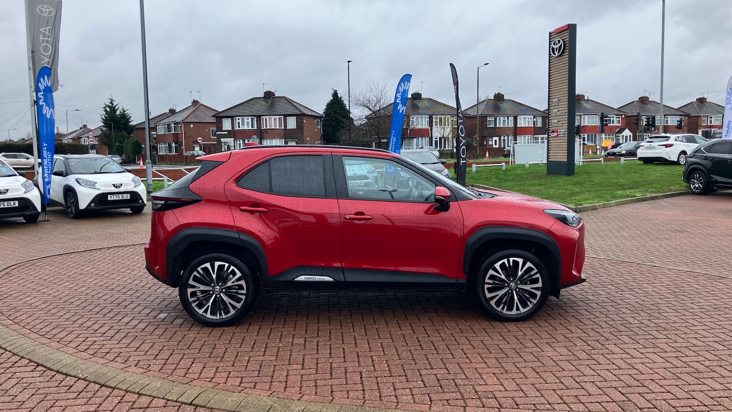 Used Toyota Yaris Cross 2024 for sale - 77595186: Photo 30