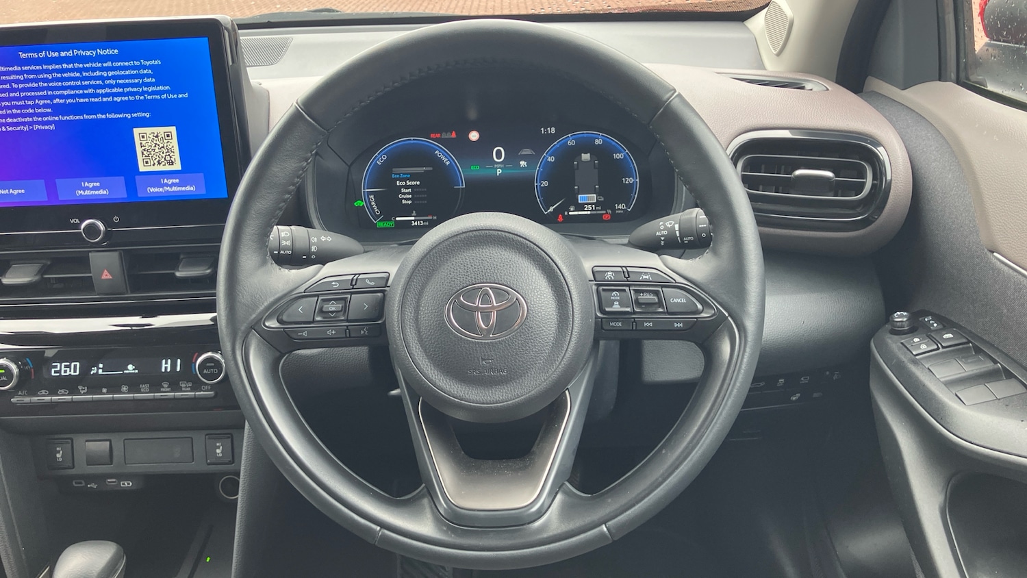 Used Toyota Yaris Cross 2024 for sale - 77595186: Photo 8