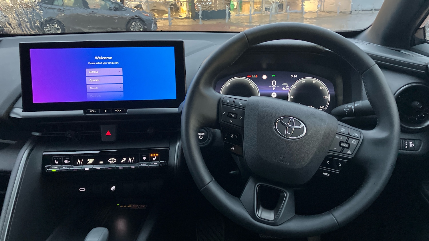 Used Toyota C-HR 2024 for sale - 77196355: Photo 6