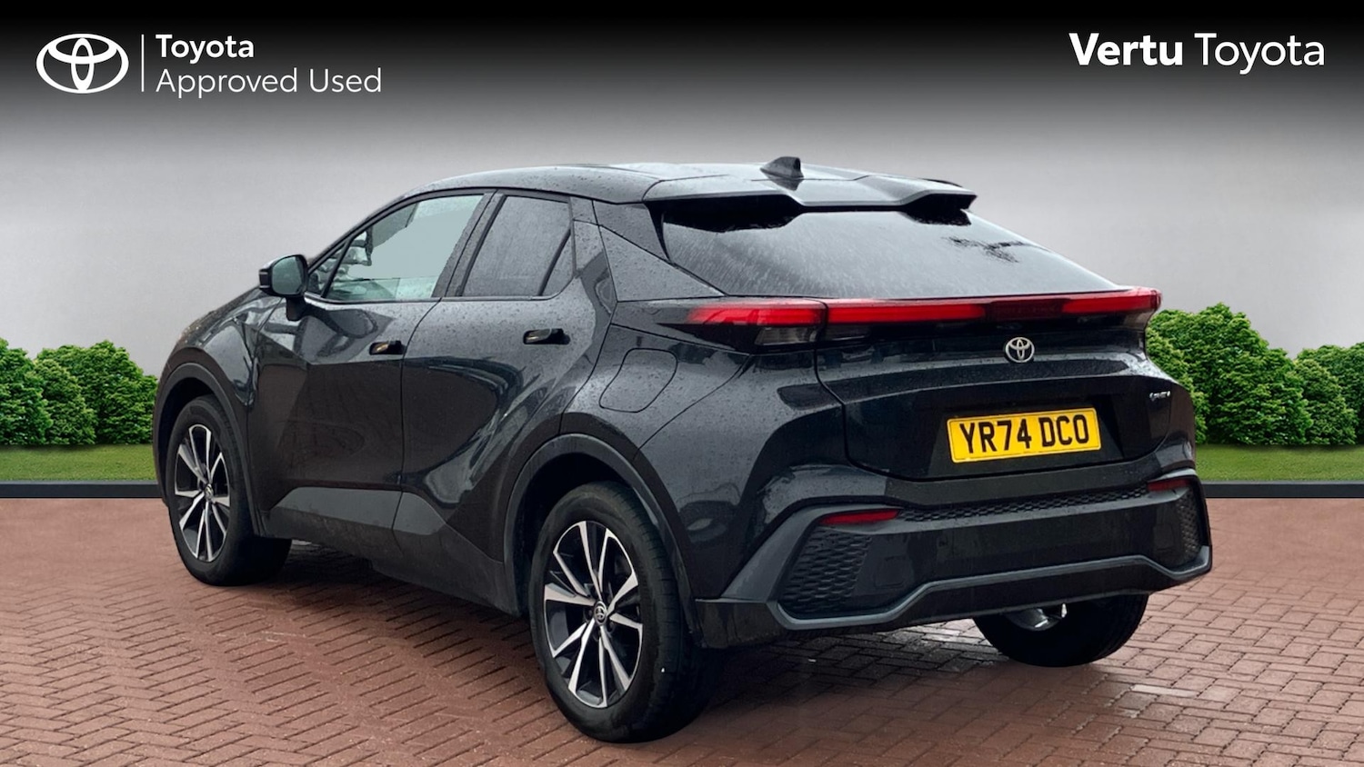 Used Toyota C-HR 2024 for sale - 77570542: Photo 4