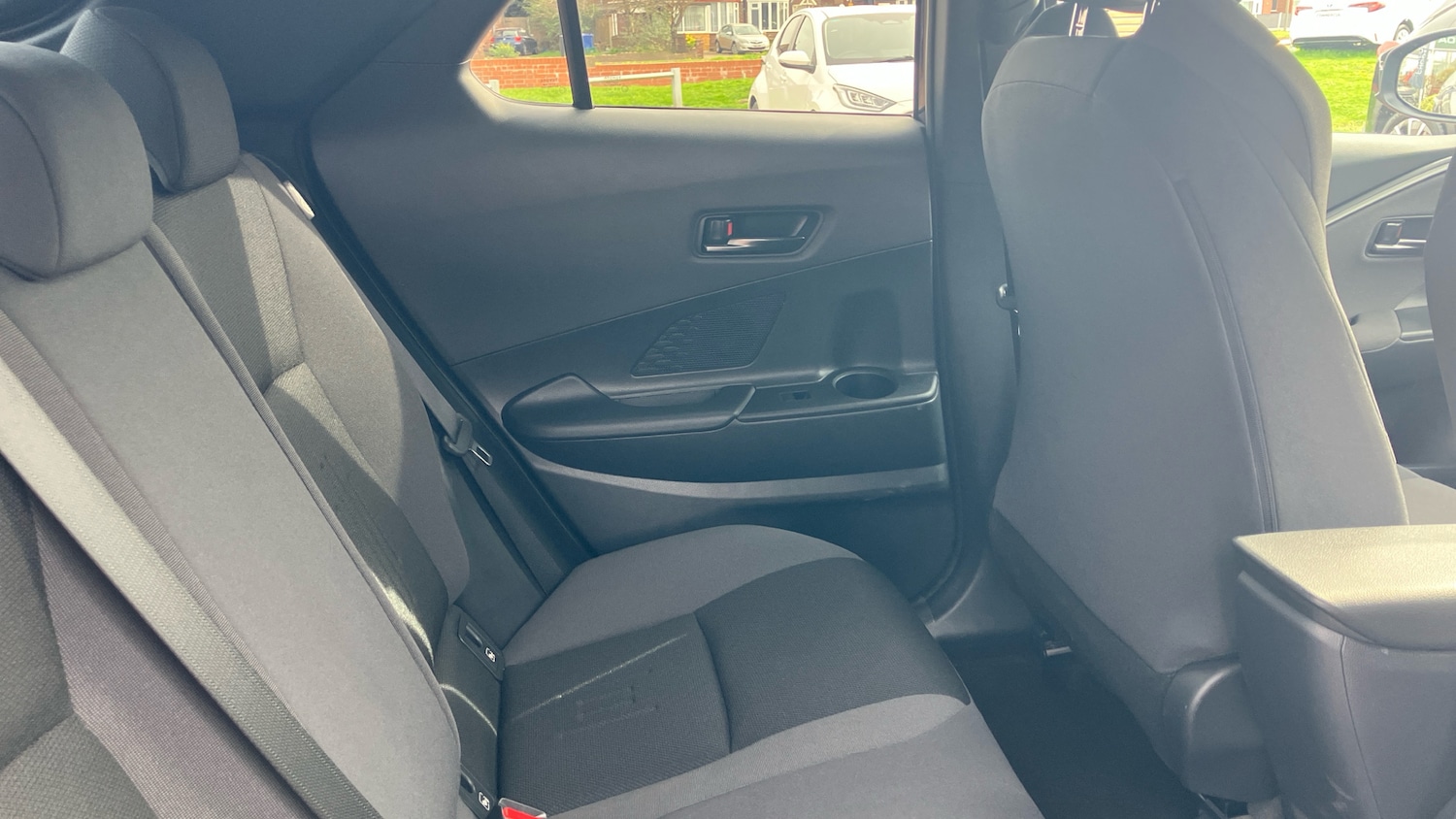 Used Toyota C-HR 2024 for sale - 78164627: Photo 12