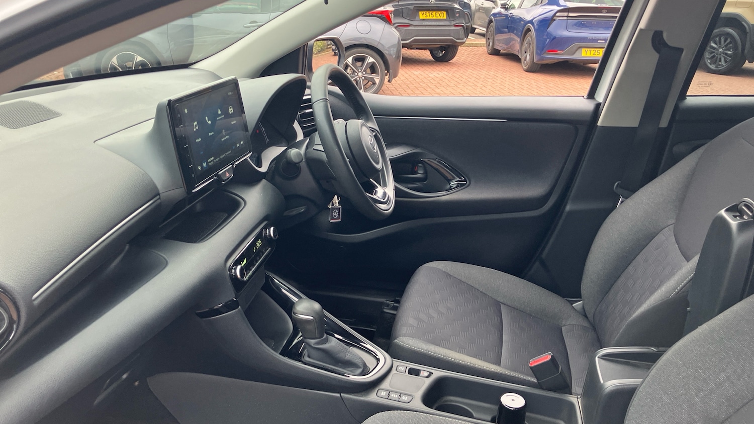 Used Toyota Yaris 2024 for sale - 77830429: Photo 10