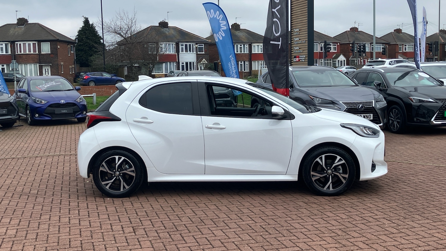 Used Toyota Yaris 2024 for sale - 77830429: Photo 16