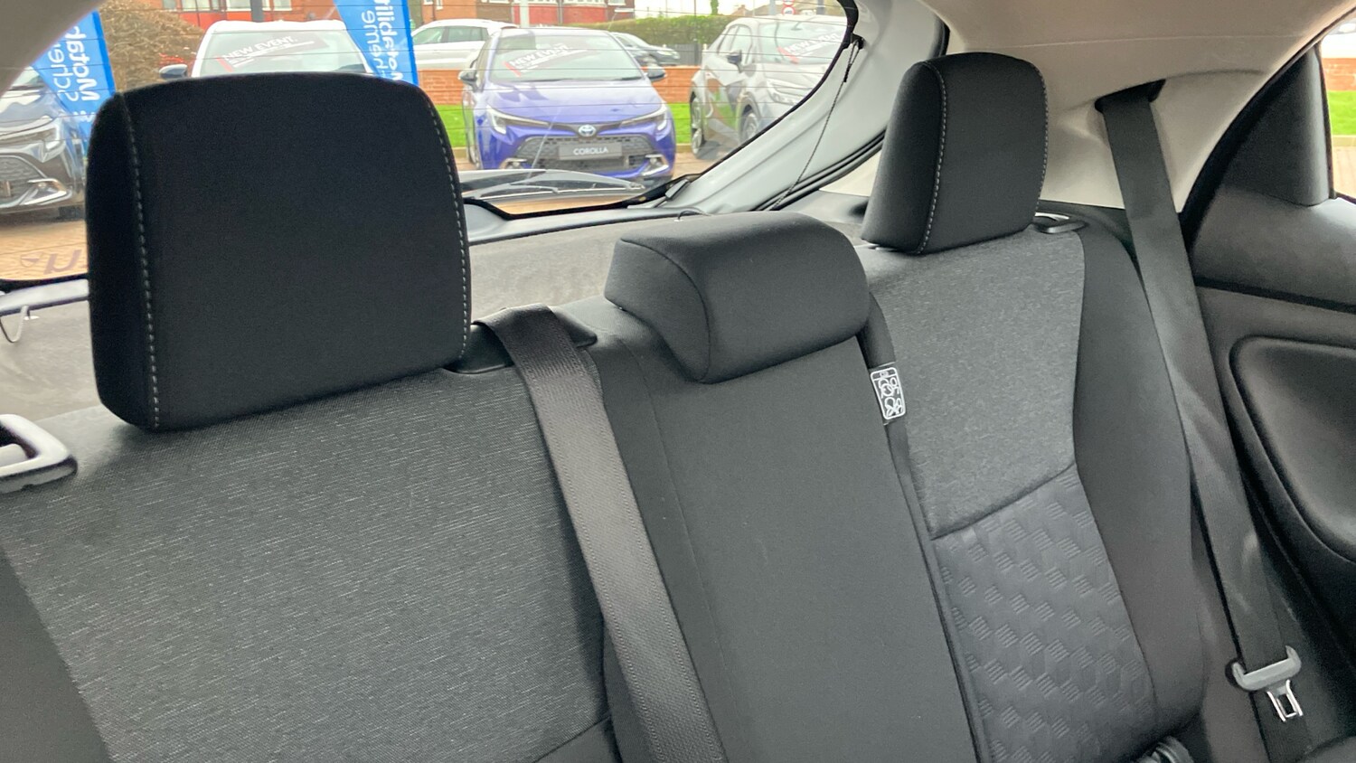 Used Toyota Yaris 2024 for sale - 77830429: Photo 20