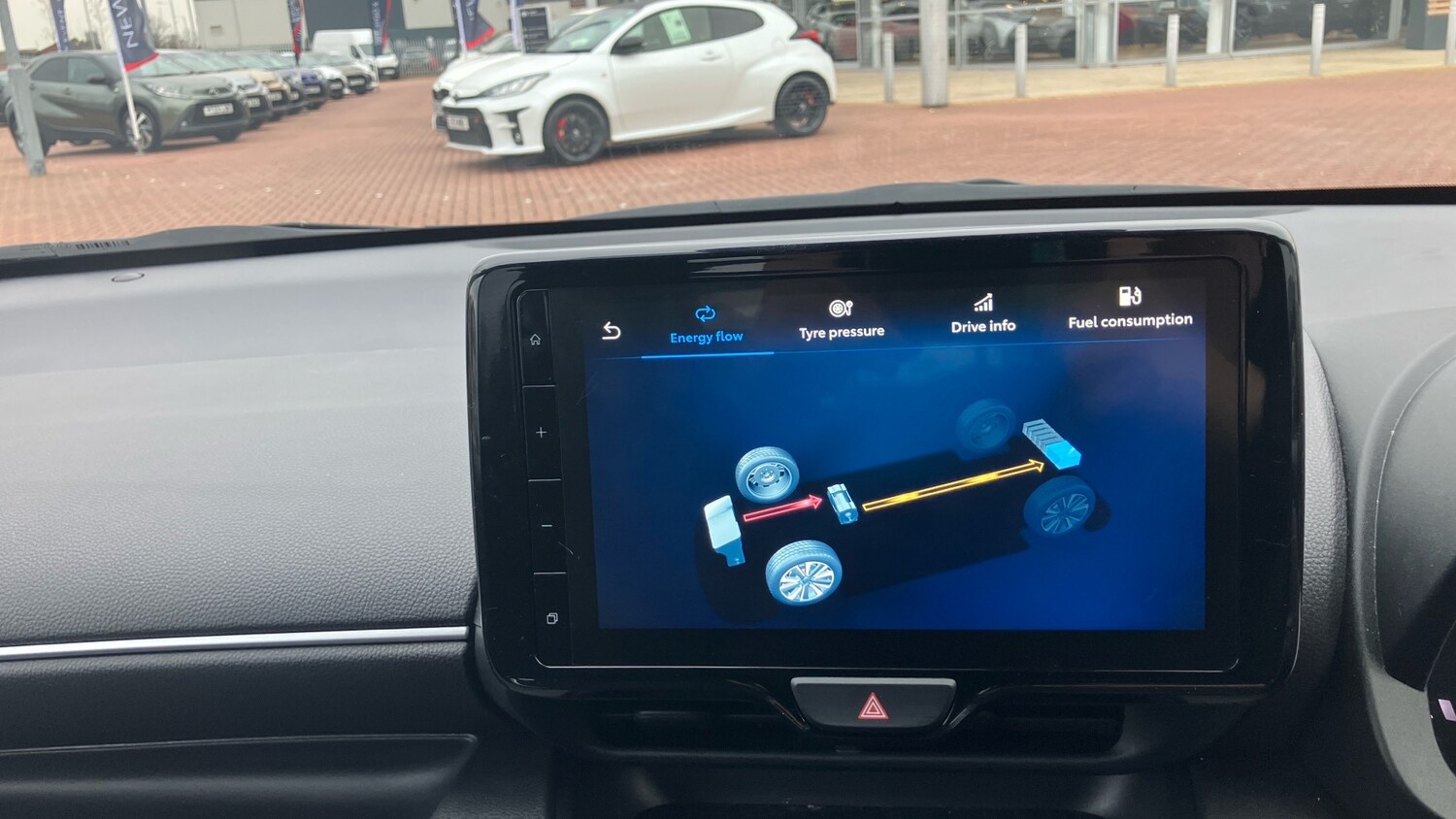 Used Toyota Yaris 2024 for sale - 77830429: Photo 24