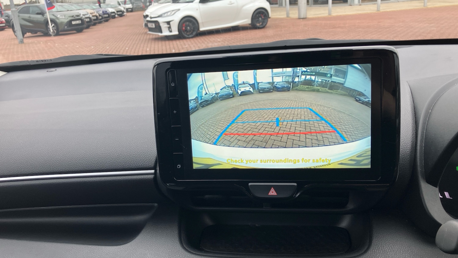 Used Toyota Yaris 2024 for sale - 77830429: Photo 27