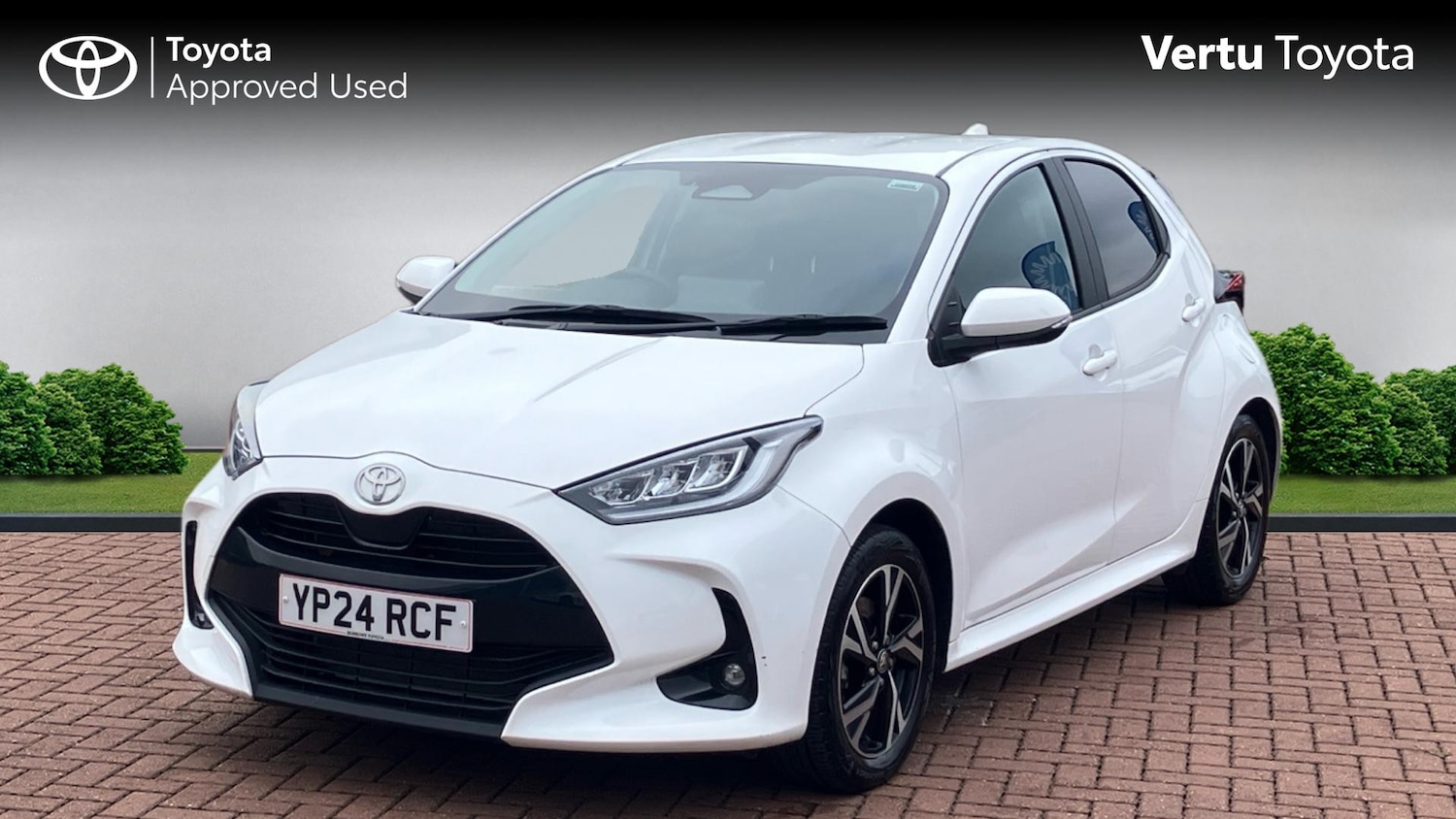 Used Toyota Yaris 2024 for sale - 77830429: Photo 3