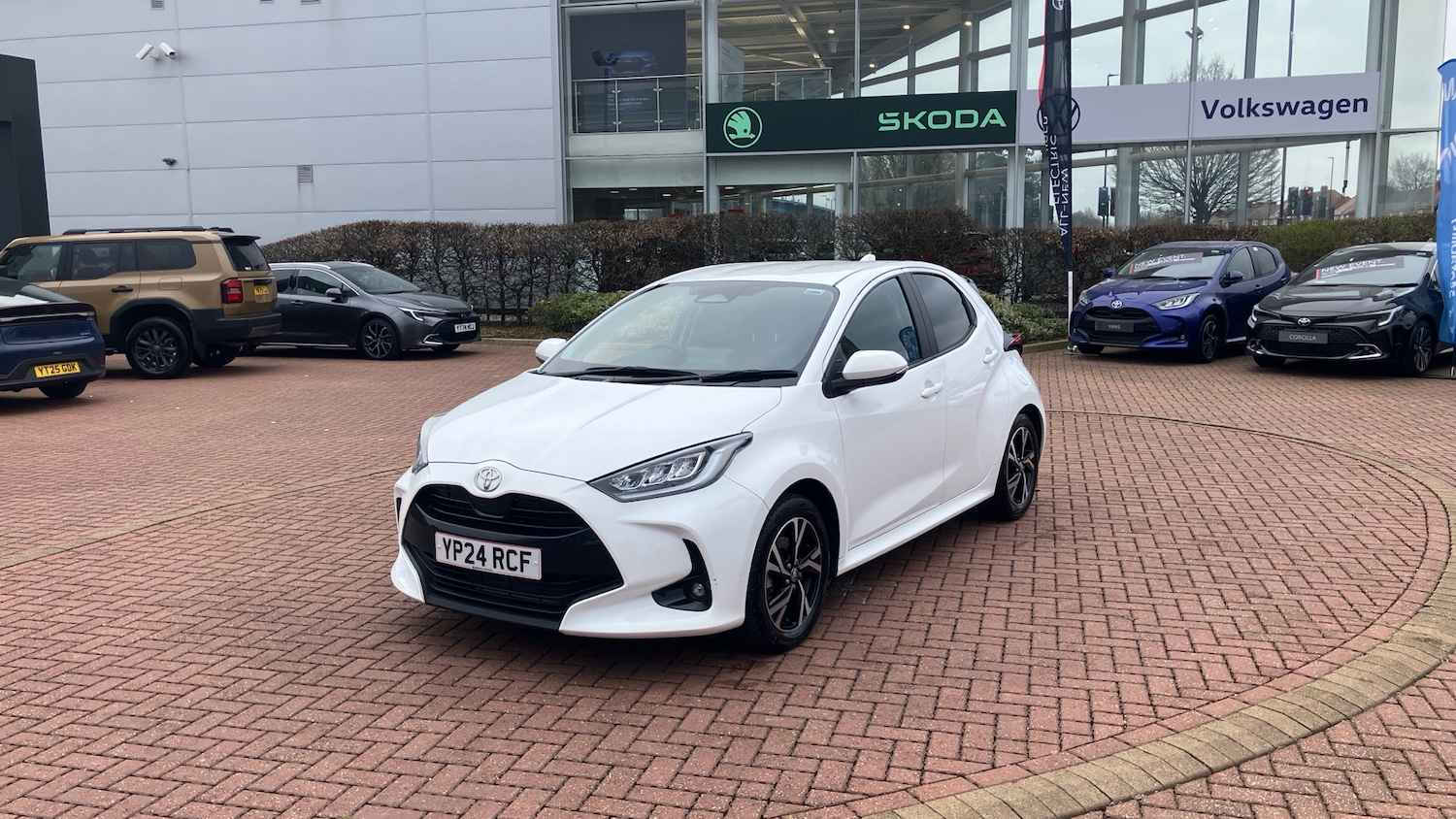 Used Toyota Yaris 2024 for sale - 77830429: Photo 30