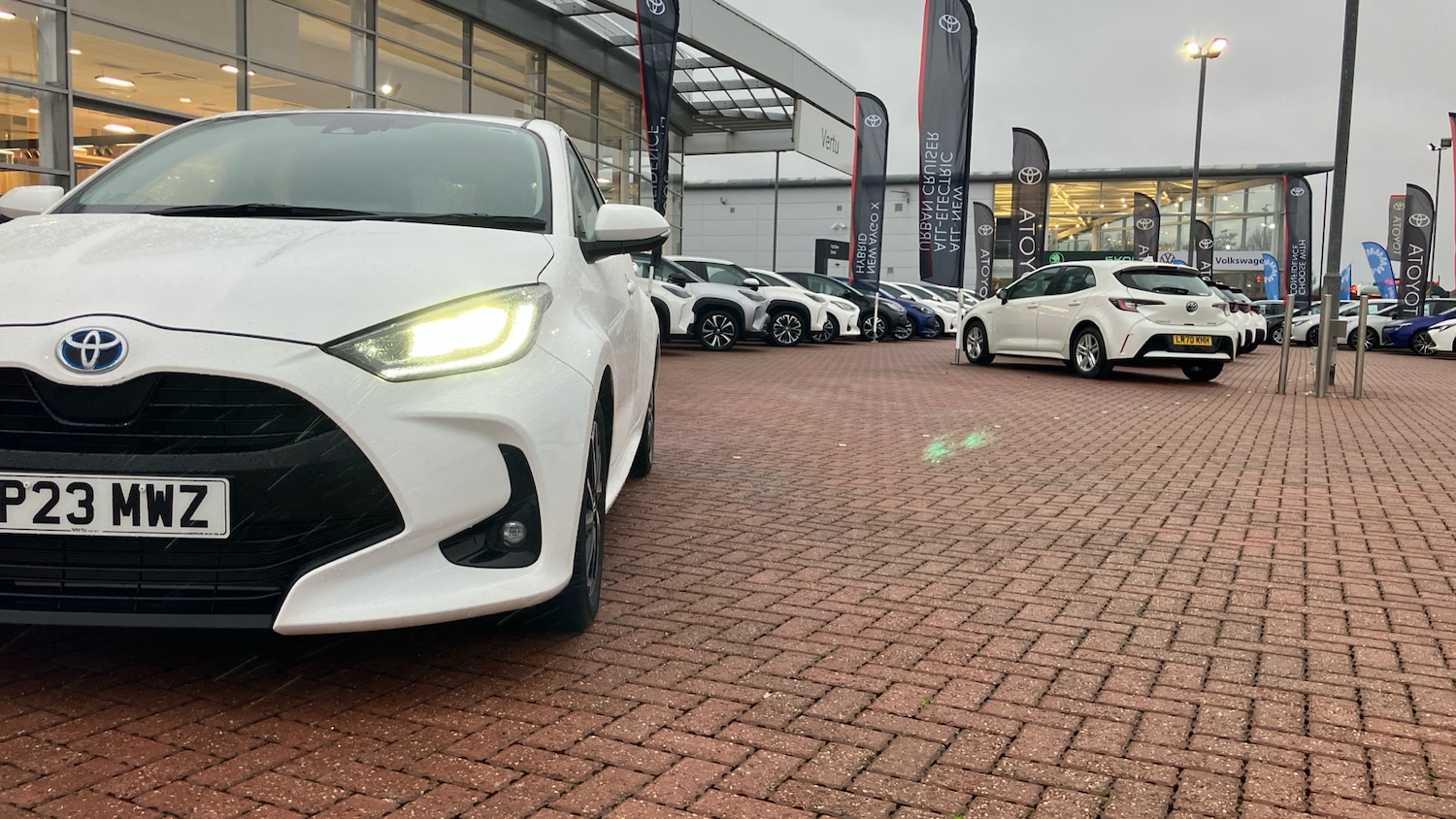 Used Toyota Yaris 2023 for sale - 77339178: Photo 30