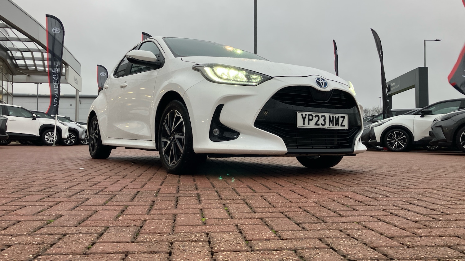 Used Toyota Yaris 2023 for sale - 77339178: Photo 32