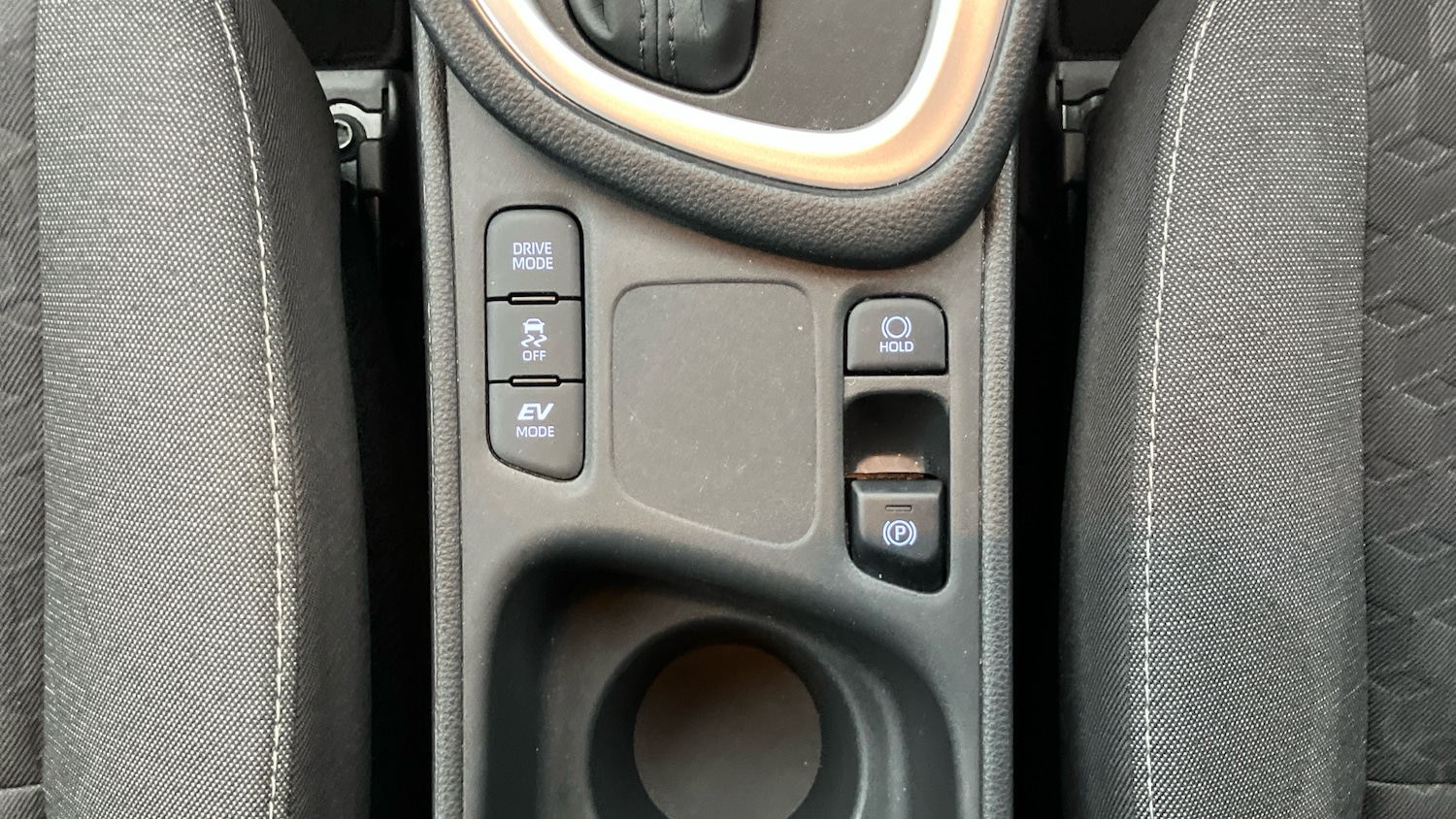 Used Toyota Yaris 2023 for sale - 77339178: Photo 34