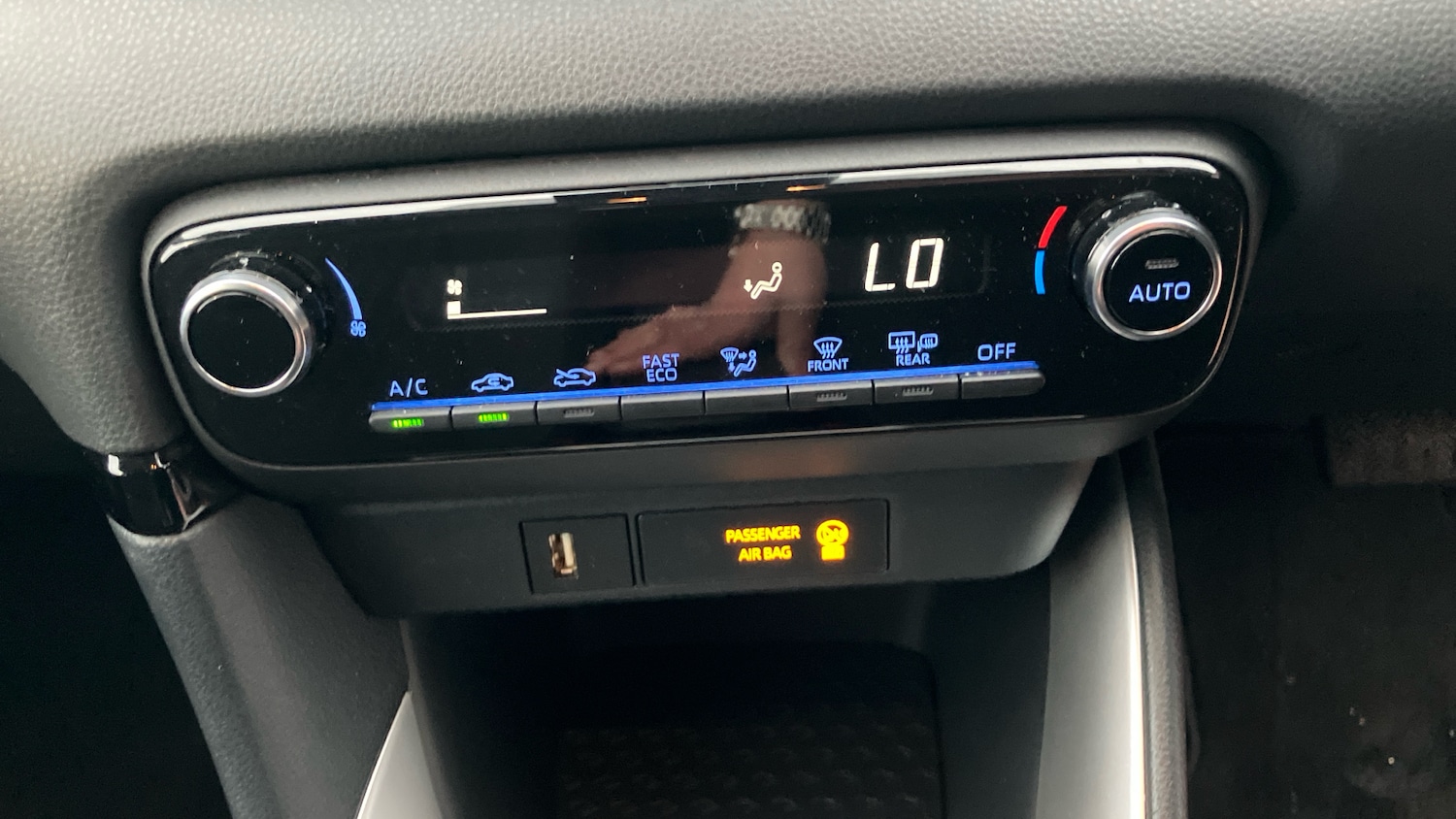 Used Toyota Yaris 2023 for sale - 77339178: Photo 36