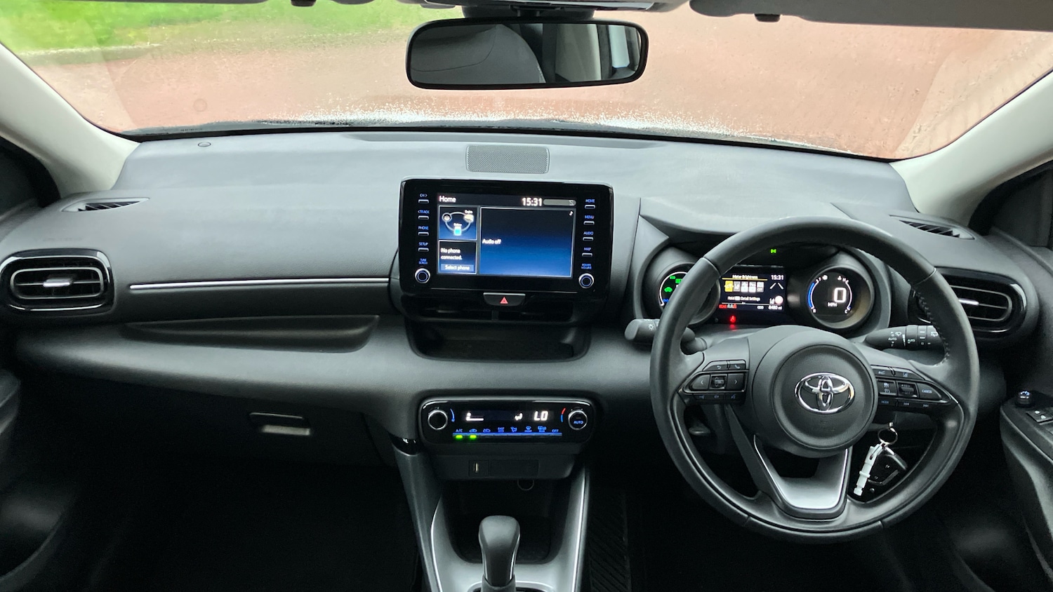 Used Toyota Yaris 2023 for sale - 77339178: Photo 5