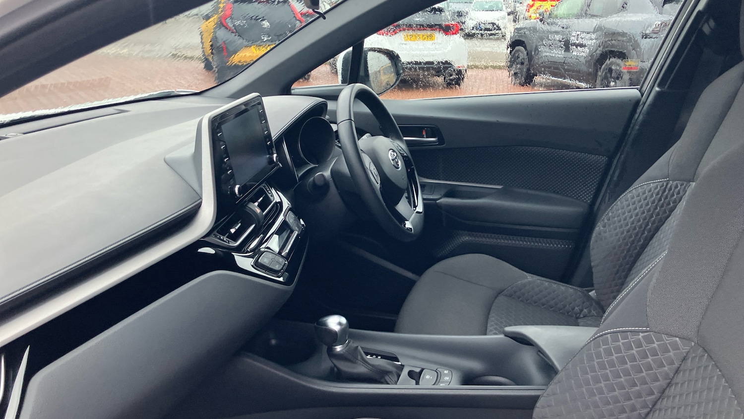 Used Toyota C-HR 2023 for sale - 77903780: Photo 10