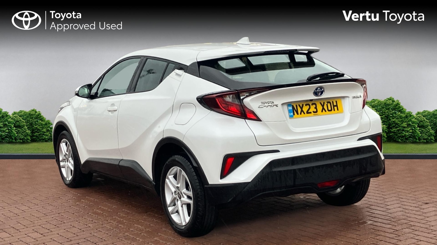 Used Toyota C-HR 2023 for sale - 77903780: Photo 4