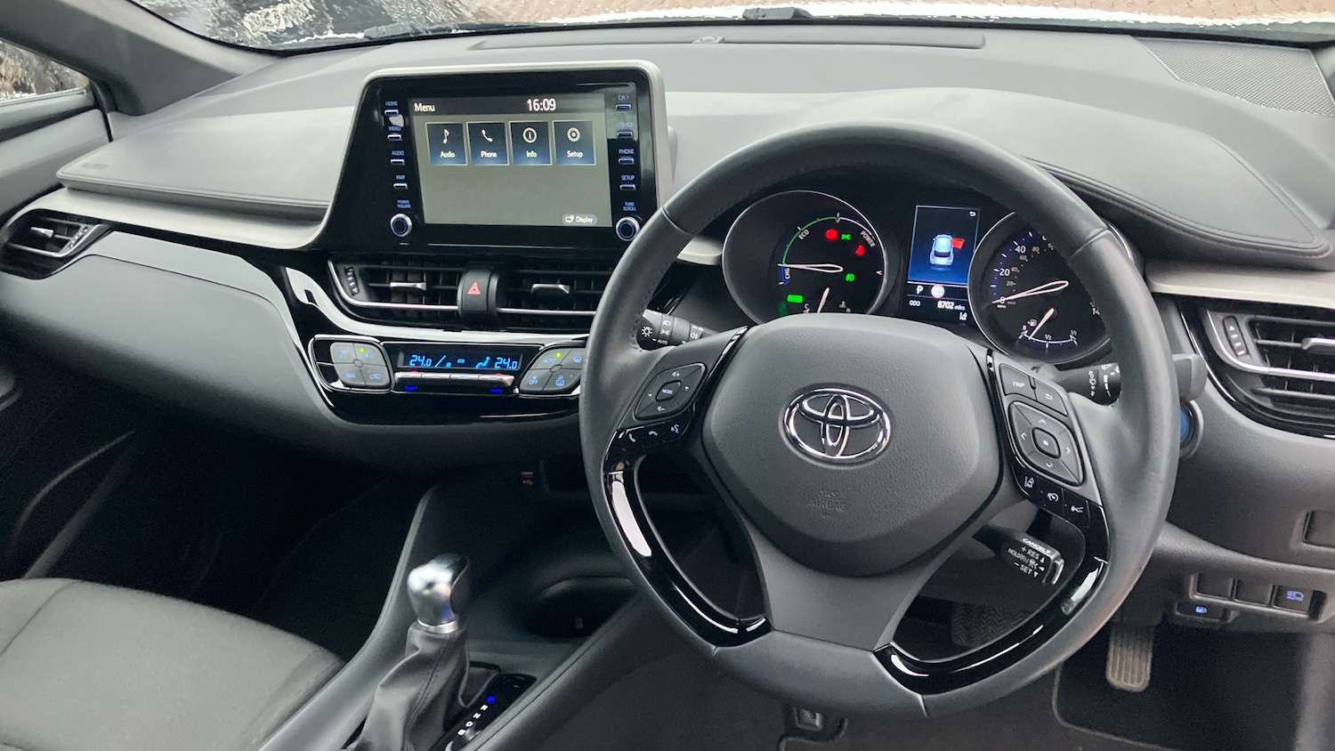 Used Toyota C-HR 2023 for sale - 77903780: Photo 5