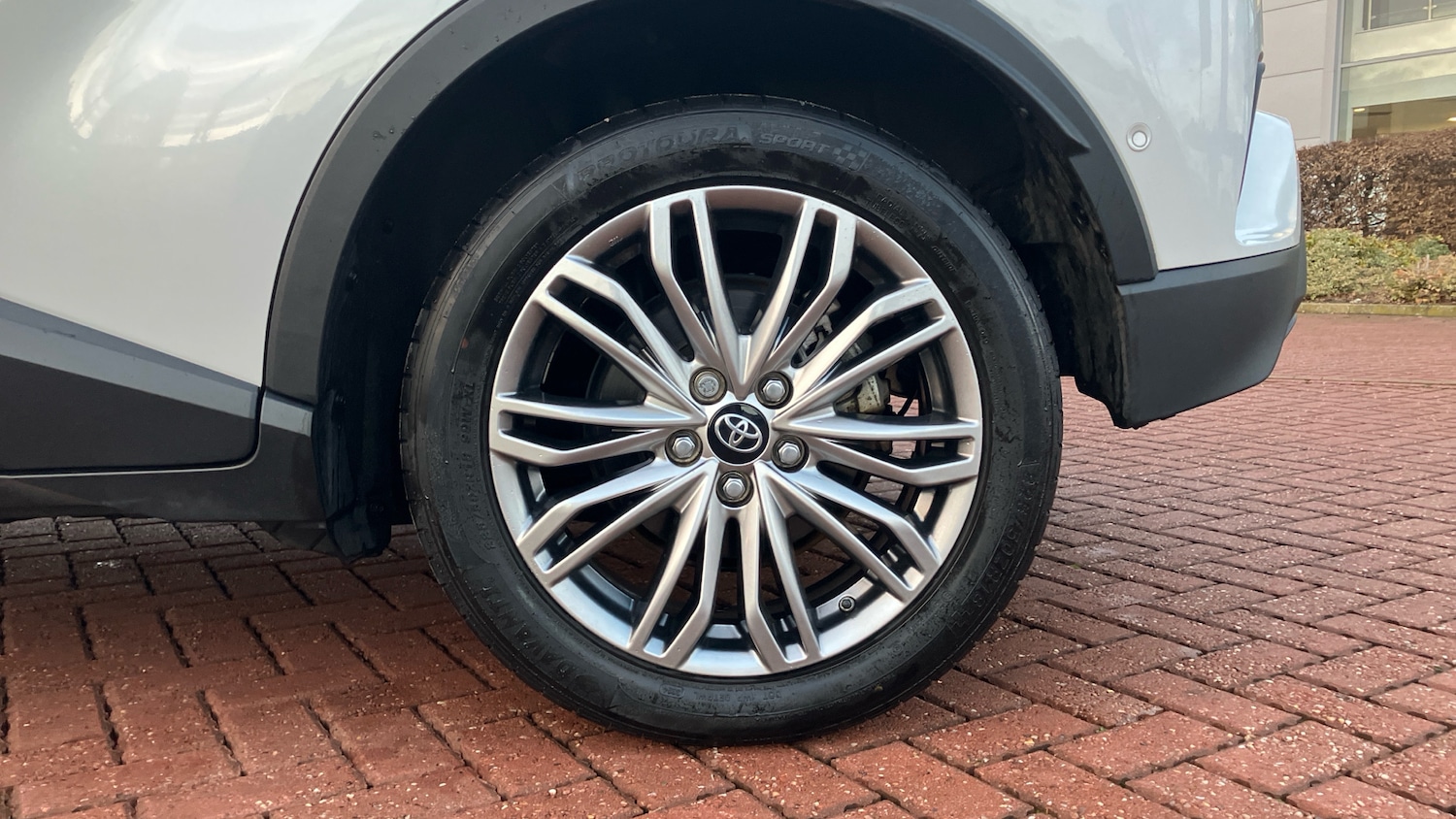 Used Toyota C-HR 2023 for sale - 77271313: Photo 18