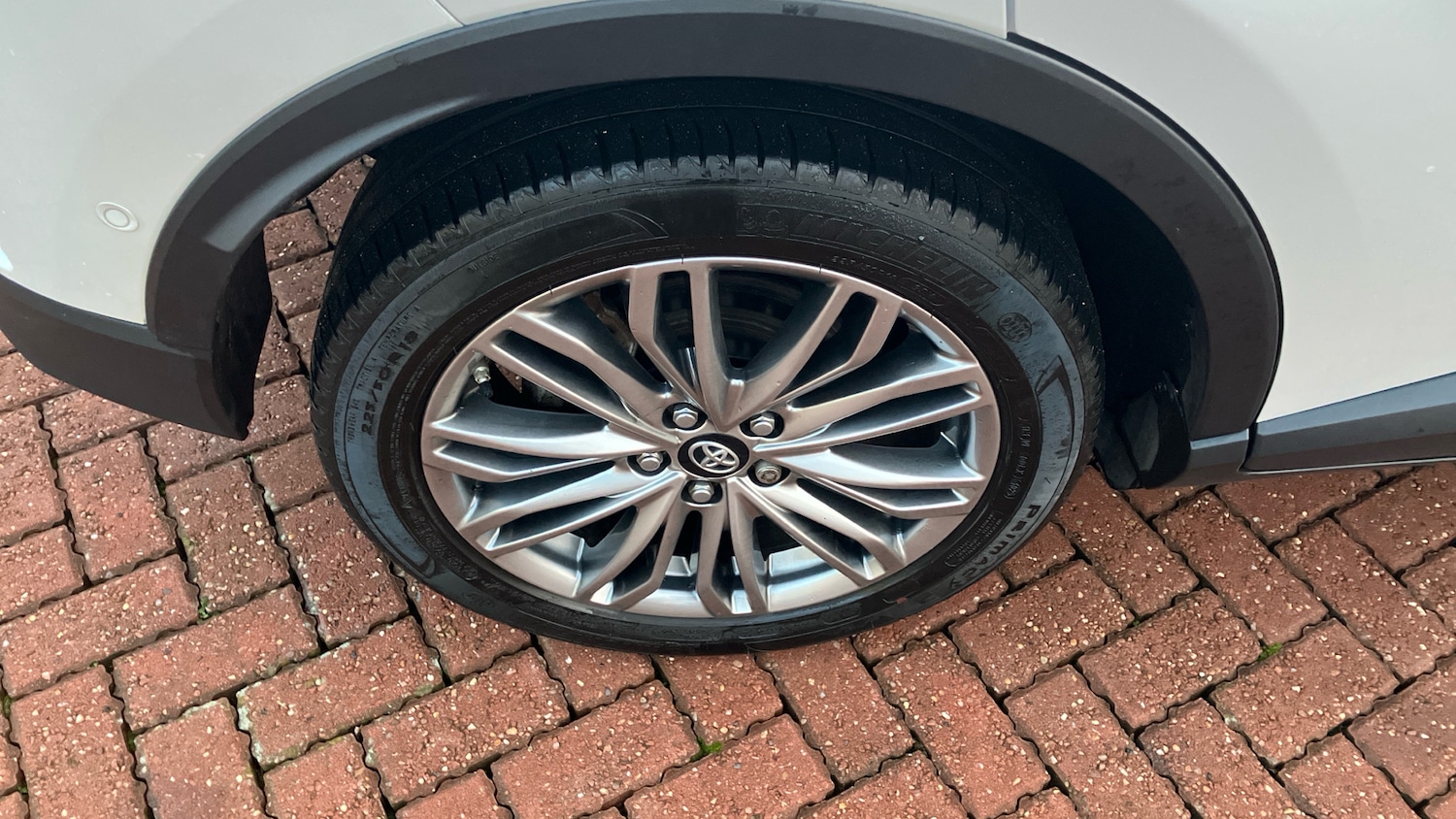 Used Toyota C-HR 2023 for sale - 77271313: Photo 28