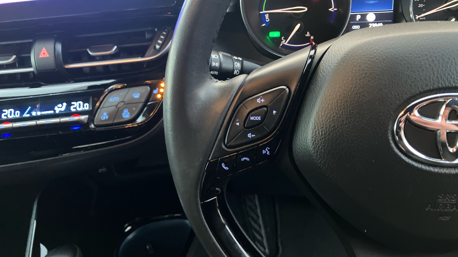 Used Toyota C-HR 2023 for sale - 77271313: Photo 38