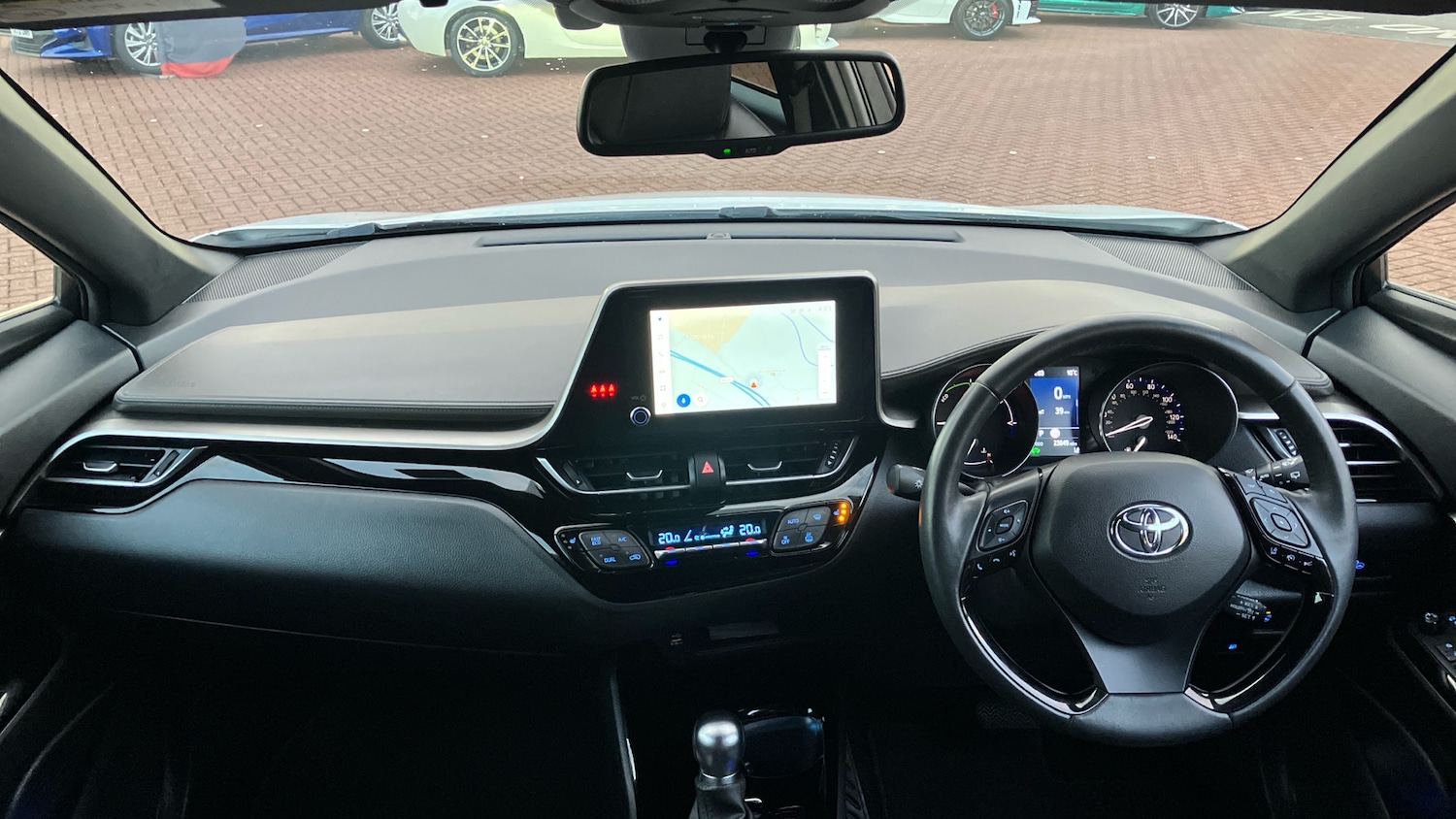 Used Toyota C-HR 2023 for sale - 77271313: Photo 5