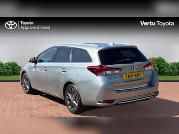 Used Toyota Auris 2018 for sale - 78370820: Photo