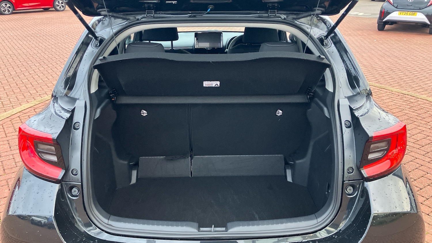 Used Toyota Yaris 2025 for sale - 76980766: Photo 14