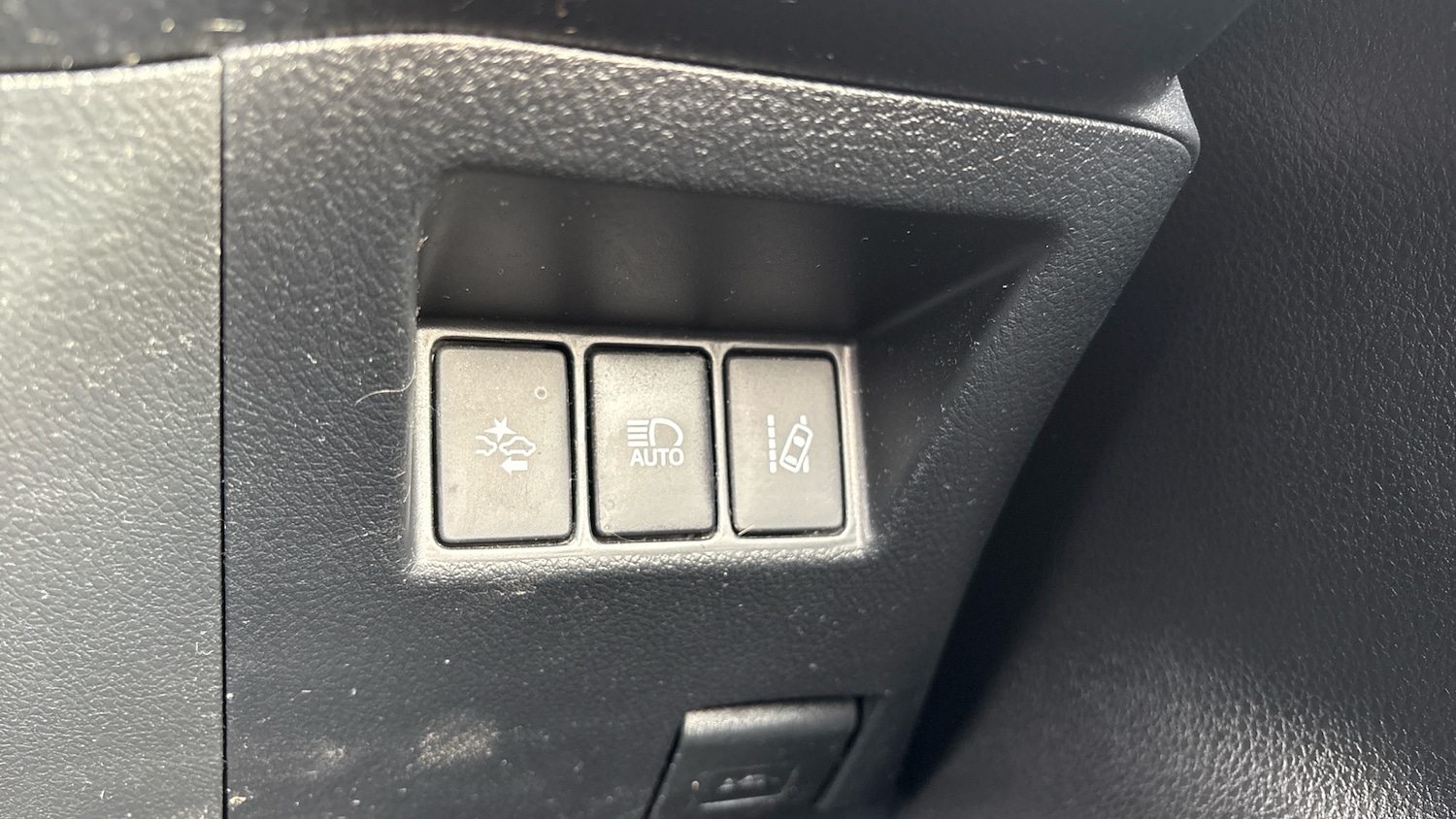 Used Toyota Yaris 2018 for sale - 77836770: Photo 29