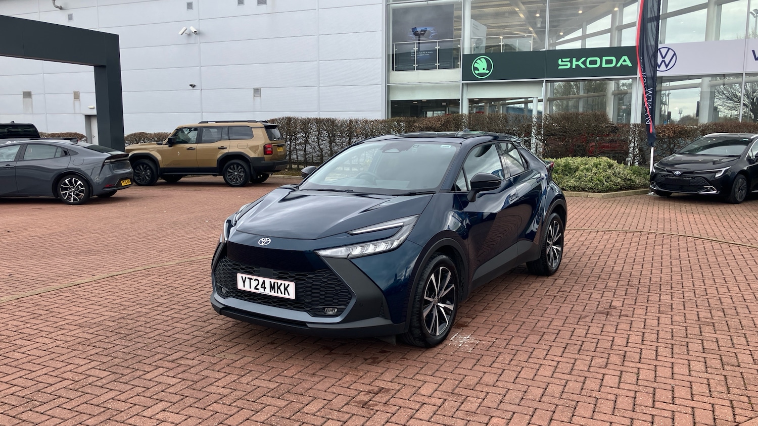 Used Toyota C-HR 2024 for sale - 77945329: Photo 32