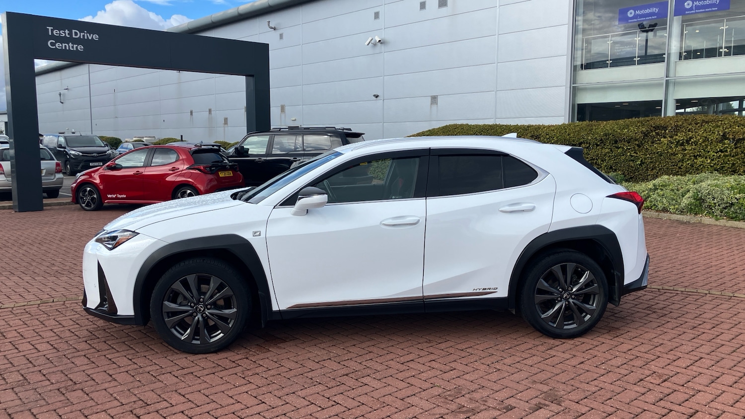 Used Lexus UX 2020 for sale - 76428595: Photo 17