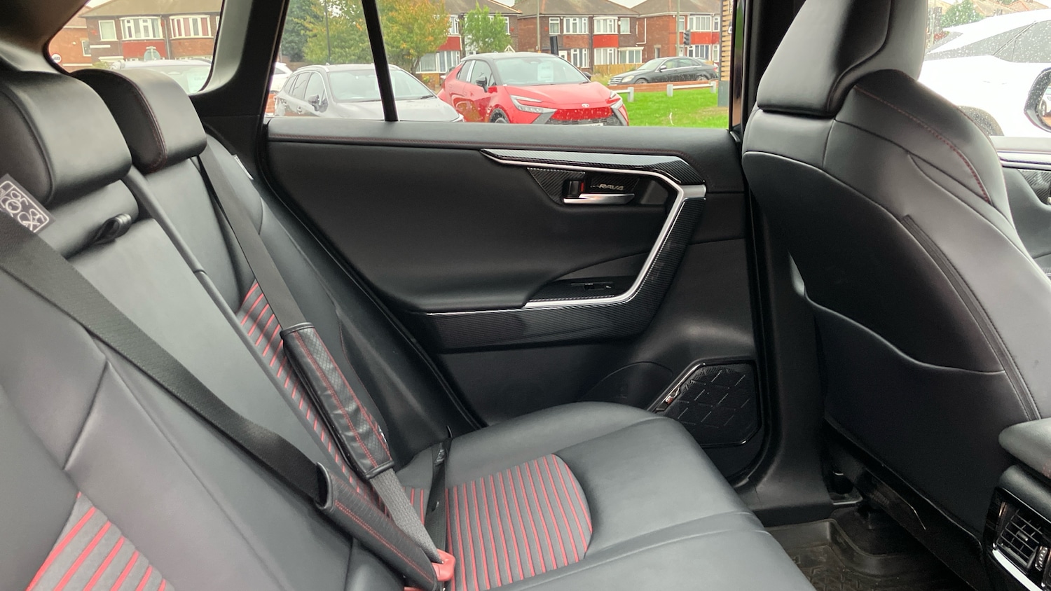 Used Toyota RAV4 2021 for sale - 76263147: Photo 12