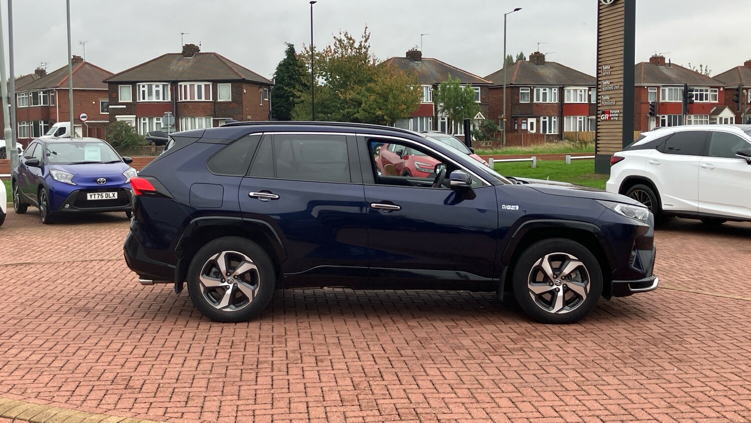 Used Toyota RAV4 2021 for sale - 76263147: Photo 16