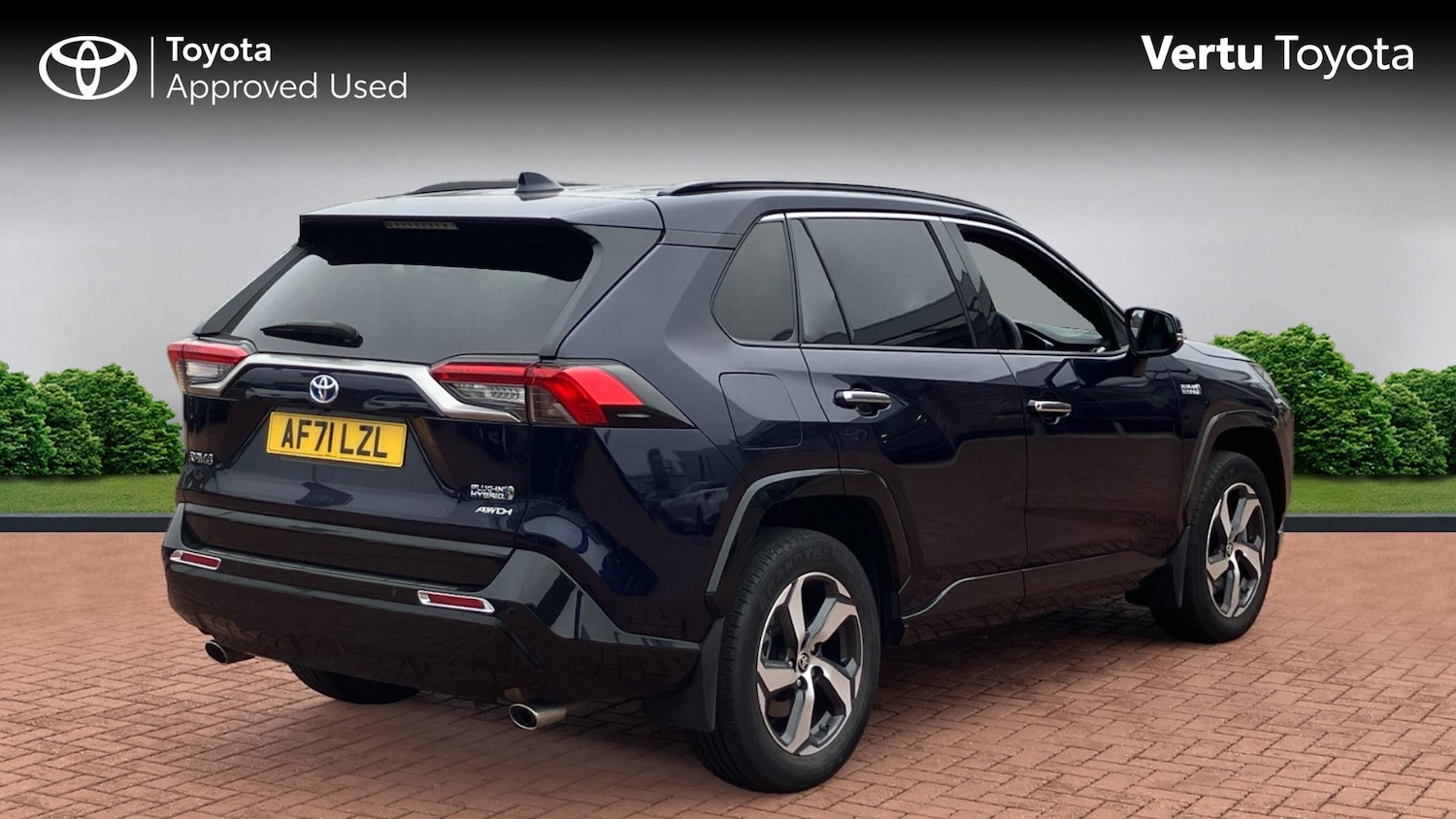 Used Toyota RAV4 2021 for sale - 76263147: Photo 2