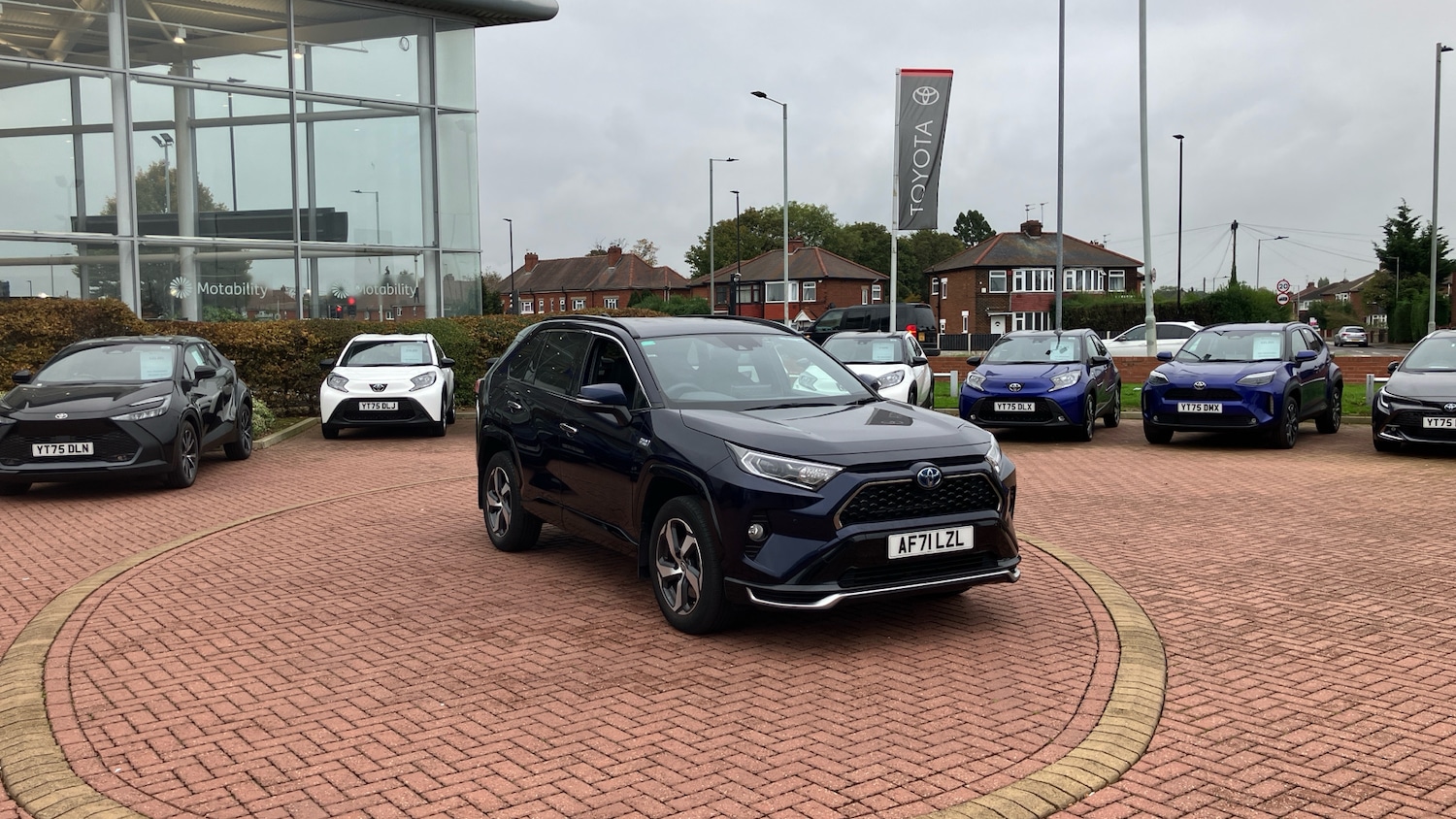 Used Toyota RAV4 2021 for sale - 76263147: Photo 32